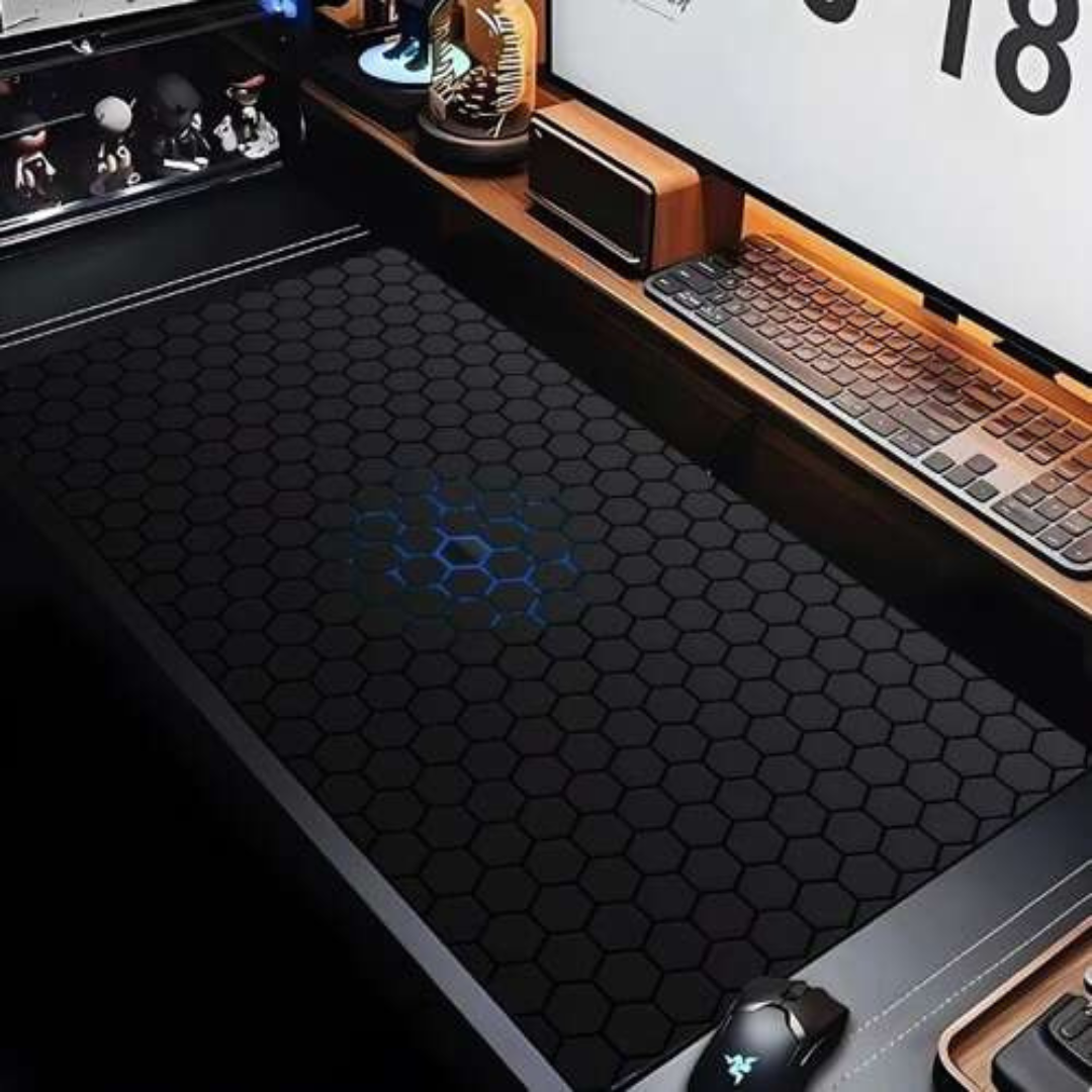 Mousepad-cauciucat-pentru-gaming-XXL-cu-model-Fagure-90-x-40-cm-negru_6.png